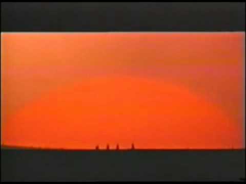 Neulovimye Mstiteli   Introduction Song