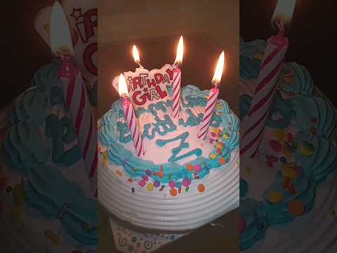 Carvel original ice cream cake #foodshorts #shorts #birthdaycake #turning28