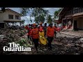 Indonesia: search for missing people under way after deadly tsunami Indonesia: search for missing people under way after deadly tsunami