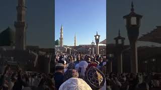 Download lagu Qaseeda Burda Shareef in Madina Masjid E Nabvi || Ramzan Naat Status 2022 || #shorts mp3