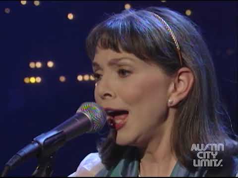 Nanci Griffith - Across The Great Divide (2002) [Austin CIty Limits]