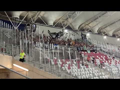 Atmosfera na meczu Dynamo Kijów - Sturm Graz na stadionie ŁKS Łódź.