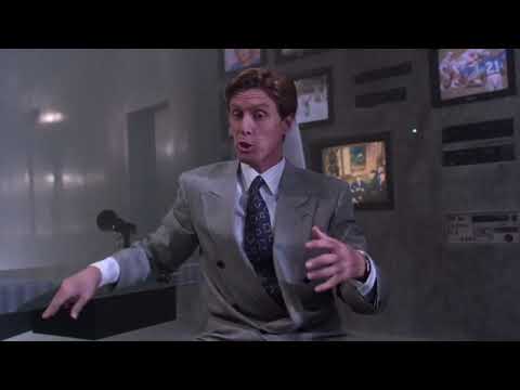 Gremlins 2: The New Batch (1990) - The office secretary gets replaced | RetroMovies