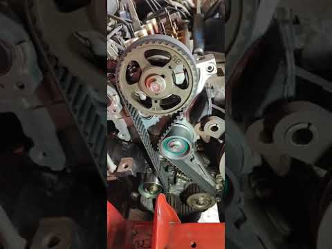 Thumbnail for Timing Mark Check on an old Toyota Starlet. by Toyota Starlet