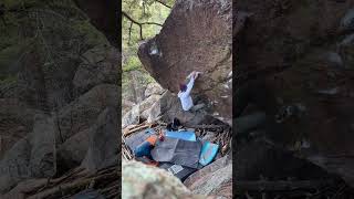 Video thumbnail of Weeping Gorilla, V10. Eldorado Canyon