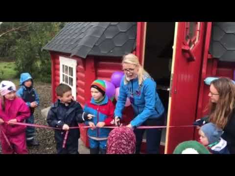 Her åpnes grillhytta på Stokmarknes skole