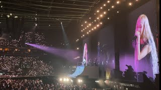 Download lagu ROSÉ - stay a little longer (Live at Yellow Pieces Gala 2025) mp3