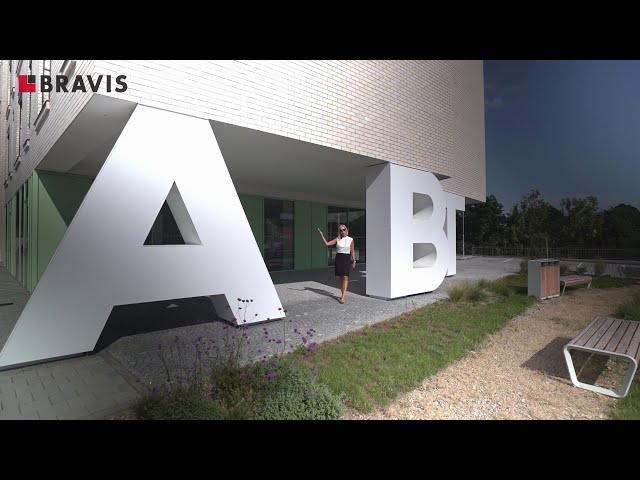 Prodej nadčasové, velmi prostorné novostavby bytu 2+kk, oddělená koupelna a toaleta,  ulice Bohunická, možnost parkování