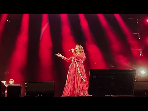 Shreya Ghoshal Performs Sukh Kalale Live for the First Time in Pune #shreyaghoshal #marathi #live