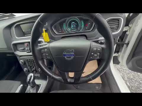 2014 VOLVO V40 1.6T4 AUTO FULLY LOADED WITH SPEC - Image 2