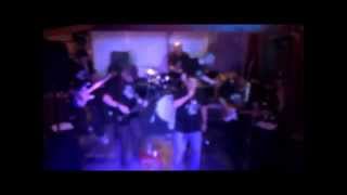 Nedjelja Popodne - Lutka