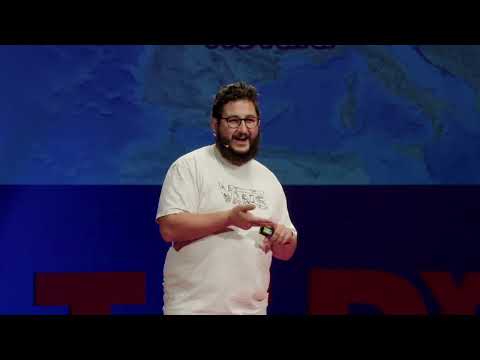 Cosa mi ha insegnato una vecchia bici andando a Capo Nord | Omar Chinea | TEDxNovara