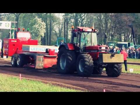 MEGA Trecker Treck John Deere Fendt Case IH Valtra Traktoren im KAMPF Einsatz