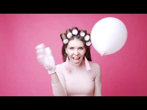 Fanny Lumsden - Peed in the Pool (Official Video)