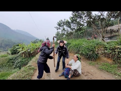 Dinh's mother returned and asked to stay with them, but the old woman refused