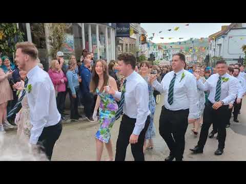 5 o clock Dance part 1 Helston Flora 2023