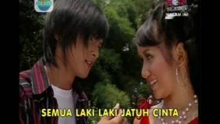 Download lagu Misteri dua dunia_ Semua laki laki jatuh cinta padamu mp3 Download lagu Misteri dua dunia_ Semua laki laki jatuh cinta padamu mp3