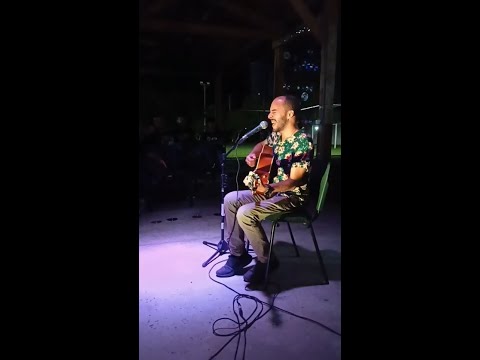 Moça - João Lacerda