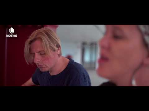 Liz Aku - Flight & Fall :: Rockstone Sessions