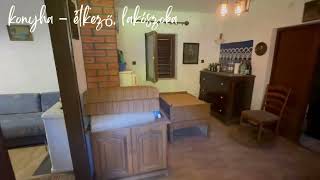 Pécselyen, gyönyörű erdős környezetben bővíthető pince-présház, nyaraló eladó