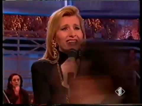 Maurizia Paradiso ospite a Generazione X con Ambra Angiolini