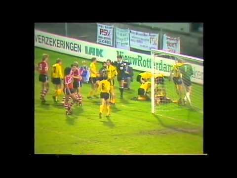 1985-10-02 PSV-Avenir Beggen 4-0