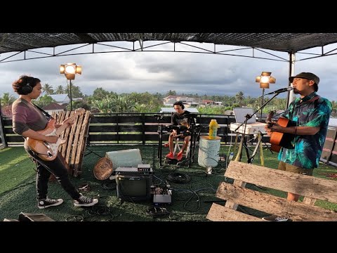 Adi Widodo - Bali (Live Session at Pepadu Badjang)