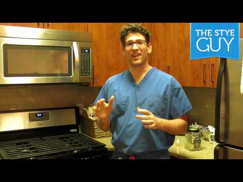 How to Make a Warm Compress for Your Stye