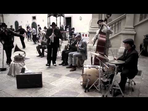 Streetview Dixieclub - Hello Dolly