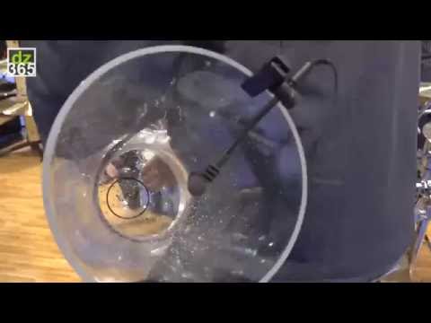 The Wambooka - the darbuka played with water