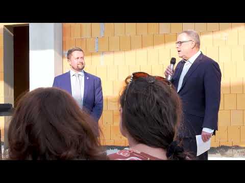 NewsSpot: Richtfest in Ortrand: Neue Feuerwehr kommt voran