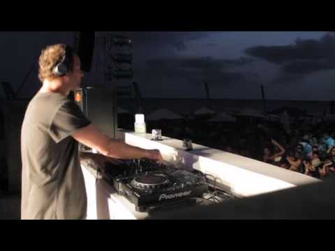 Tiefschwarz @ Primavera Festival