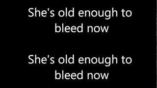 Green Day - Drama Queen ( Lyrics )