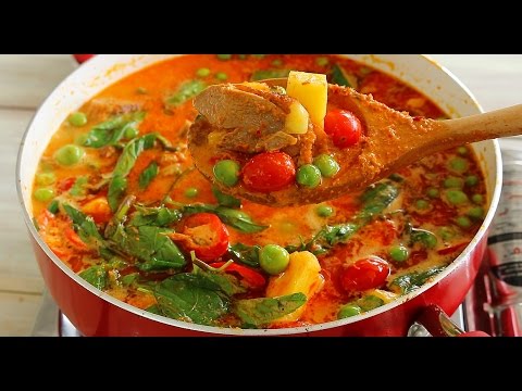 แกงเผ็ดเป็ดย่าง Gaeng phed ped yang