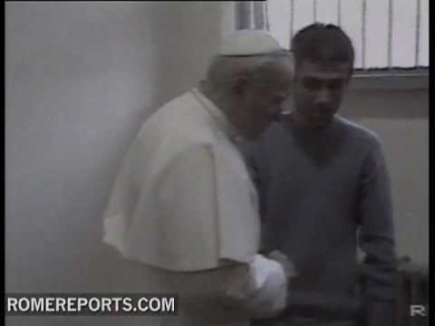 Ali Agca released from prison, wants to visit pope John Pauls tomb at the Vatican