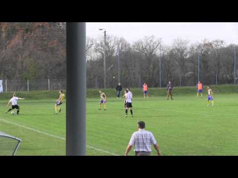 26.10.2013 Przepiękna bramka Konrada Króla