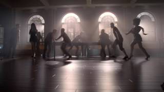 GLEE Full Performance of Oops!    I Did It Again