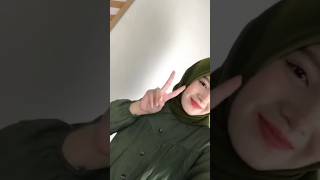 Download lagu Cewek kentut saat memamerkan outfit #cewekcantik #kentut #outfit mp3