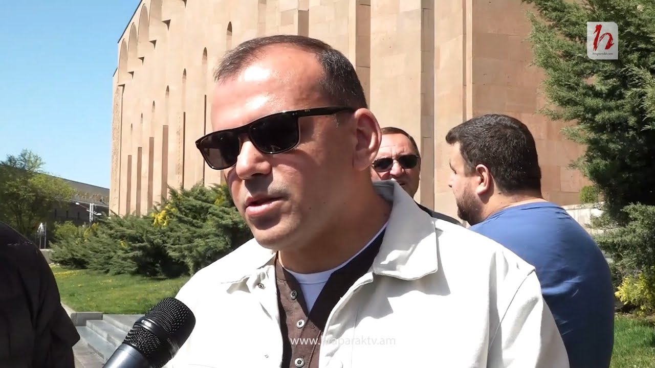 Եթե այդ շենքը կառուցեն, մեր շենքերը կդառնան վթարային․ բողոքի ակցիա քաղաքապետարանի դիմաց