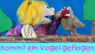 Kommt ein Vogel geflogen || Kinderlieder Puppenvideo