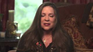 Carlene Carter | Give Me The Roses