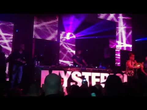 Afrojack b2b Shermanology Mysterious 28-04-2012 Maassilo Rotterdam