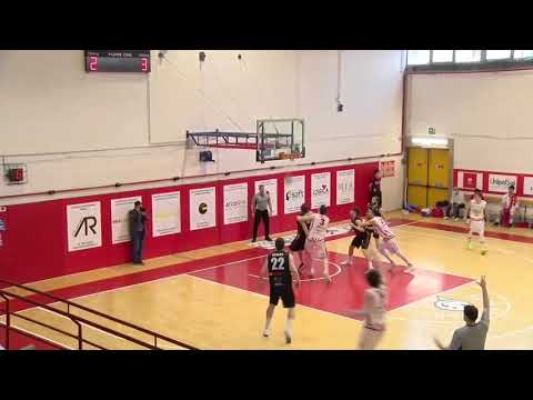 Highlights \\ Use Computer Gross vs Omegna