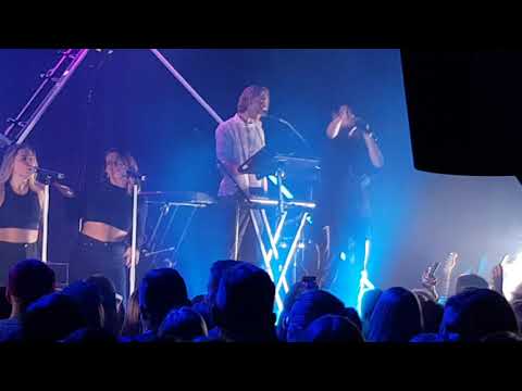 Molly Sandén: Skynda långsamt, live i Malmö 2018
