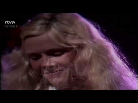 Kenny Rogers & Kim Carnes "Don't Fall in Love With a Dreamer" HD 1980