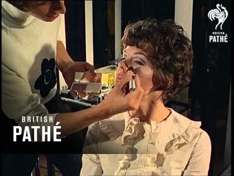 Out Takes / Cuts From Cp 662 - Reel 3 Of 3 - Swinging Britain (1967)