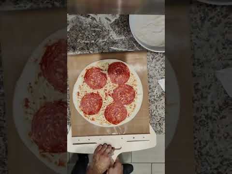 Achieve Pizzeria Perfection at Home