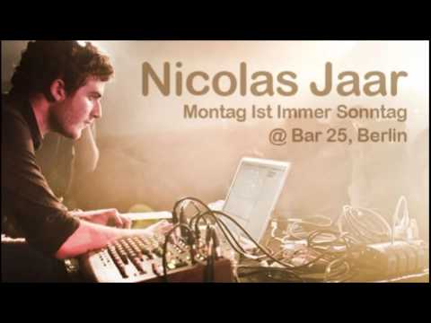 Nicolas Jaar Live @ Montag Ist Immer Sonntag, Bar 25 Berlin (30.08.2010)