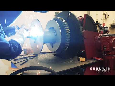 Welding the drum to the worm wheel  - Gebuwin