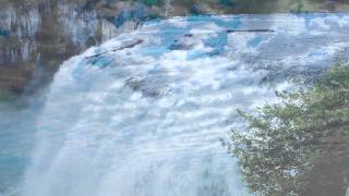 Pentatonix - The Christmas Song Chestnuts Roasting on an Open Fire